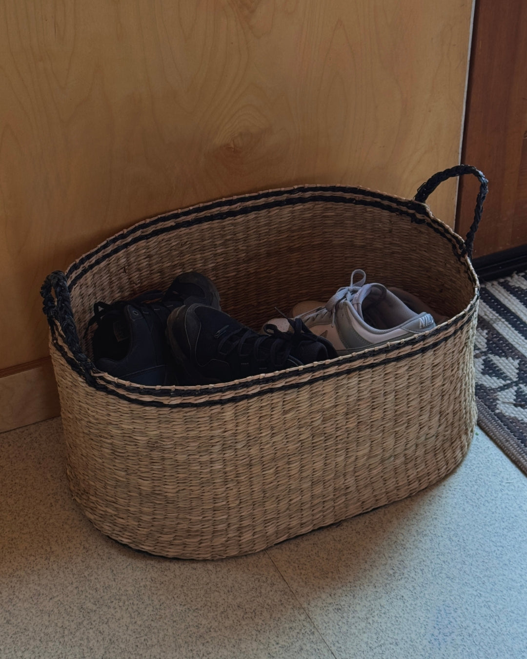 Large Black Kori Oval Seagrass Basket - Large Black Kori Oval Seagrass Basket