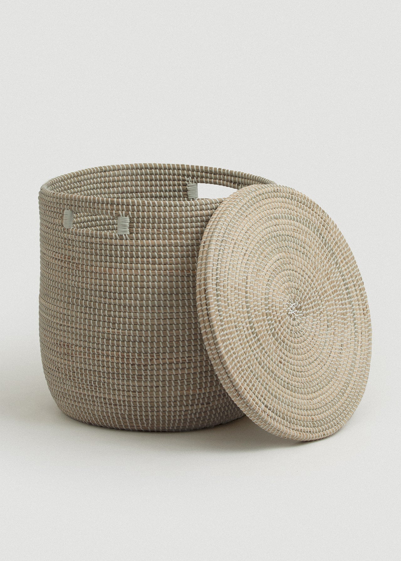 Medina Flat Lid Seagrass Baskets Set - Medina Flat Lid Seagrass Baskets Set