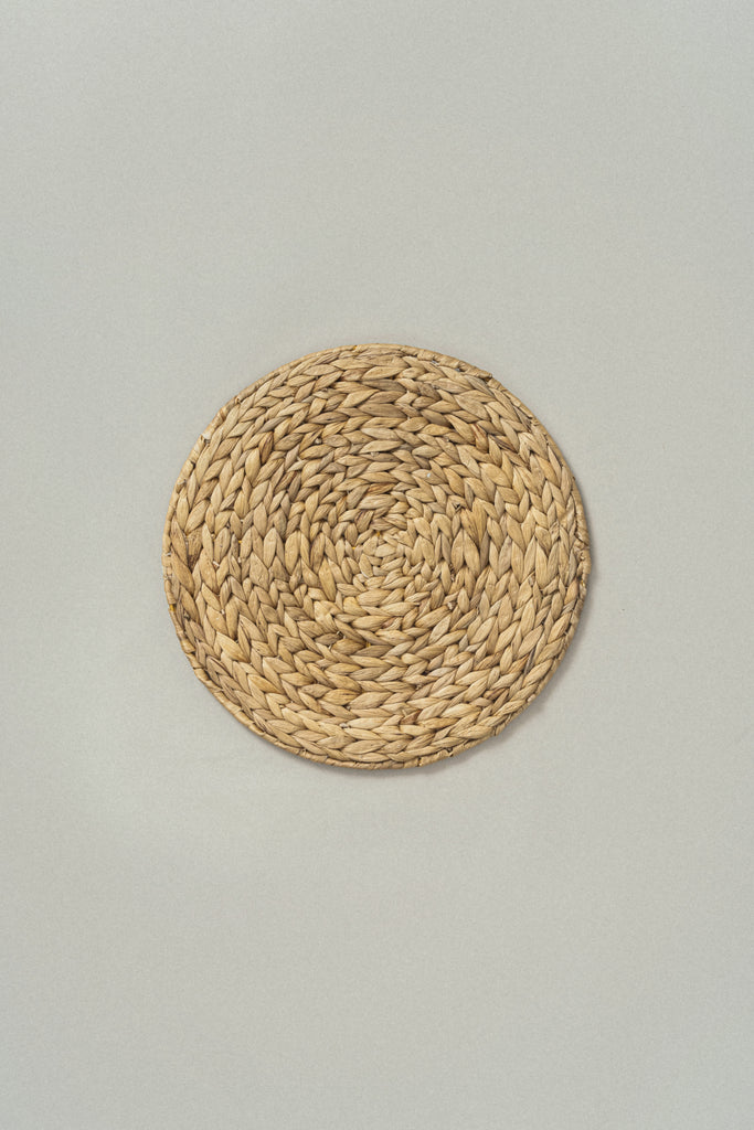 Dokmai Woven Water Hyacinth Placemats (Set of 2) - Dokmai Woven Water Hyacinth Placemats (Set of 2)