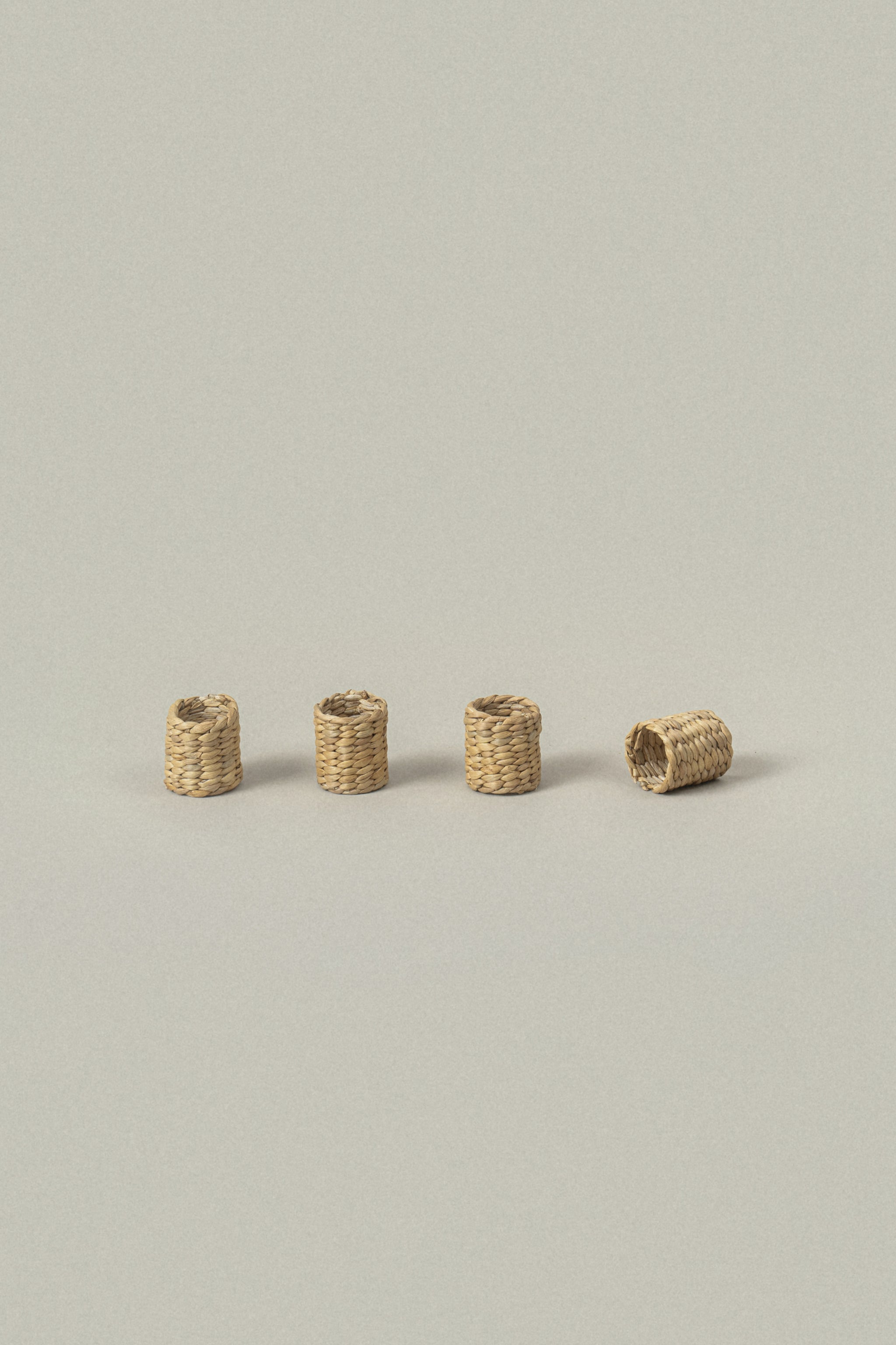Dokmai Woven Water Hyacinth Napkin Rings (Set of 4) - Dokmai Woven Water Hyacinth Napkin Rings (Set of 4)