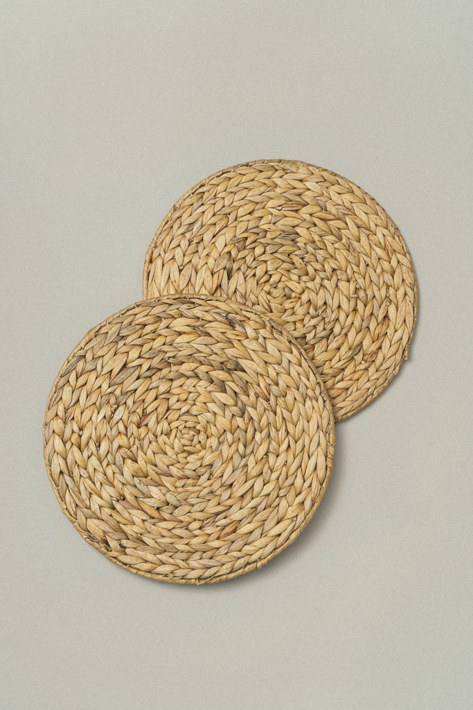 Dokmai Woven Water Hyacinth Placemats (Set of 2) - Dokmai Woven Water Hyacinth Placemats (Set of 2)
